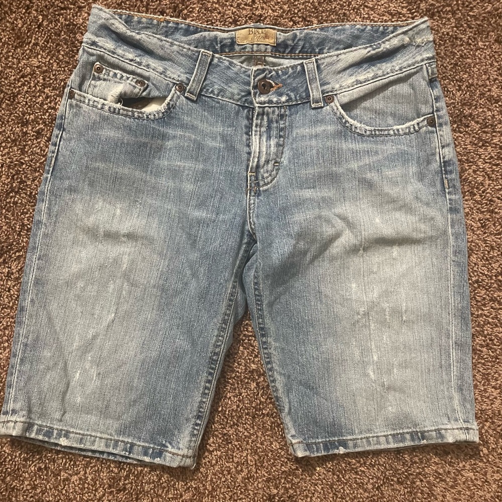 BKE denim shorts size 29